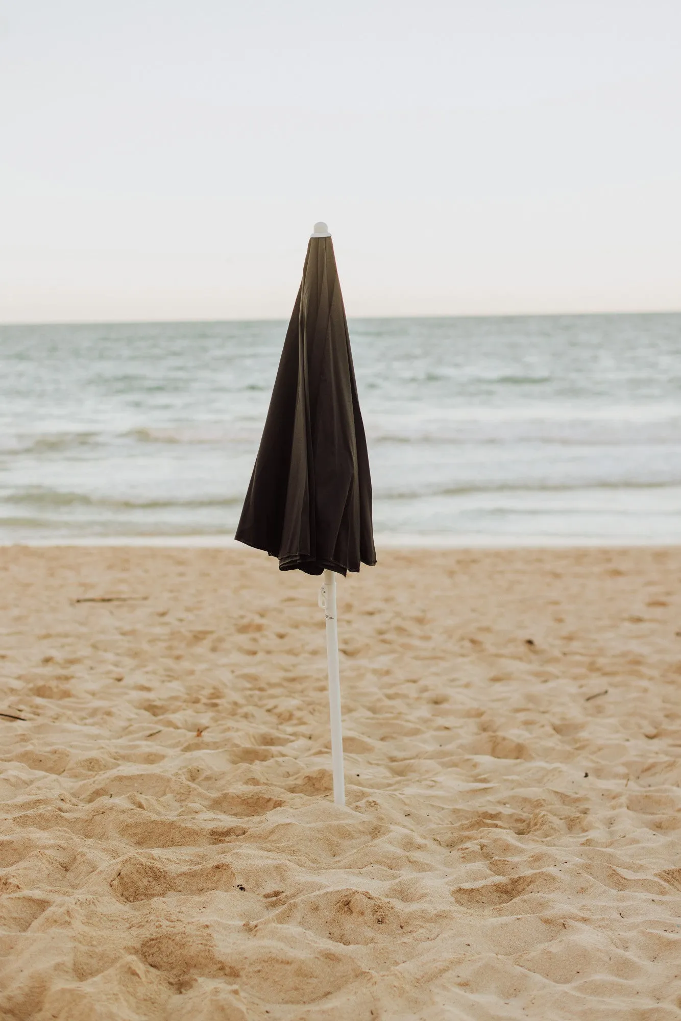 Texas Longhorns - 5.5 Ft. Portable Beach Umbrella